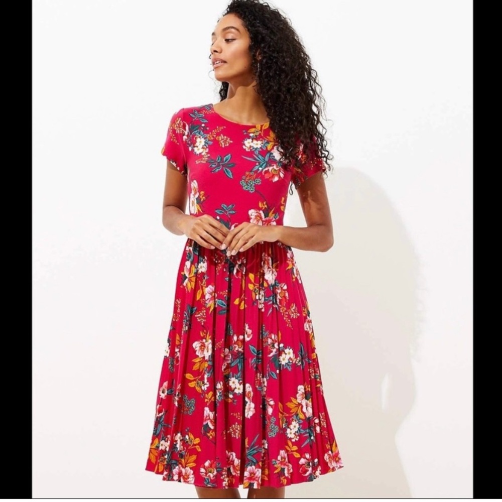 LOFT Petite Floral Pleated Flare Dress